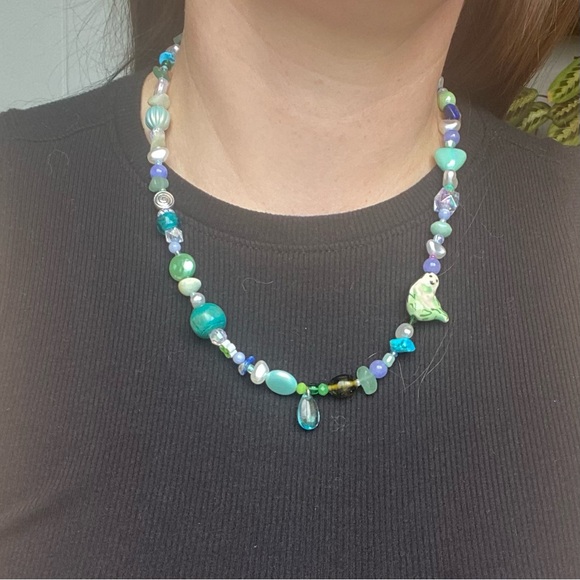 Under the Sea Beaded Blue & Green Necklace Mermaid Silver Spiral Hearts Mixed - Picture 11 of 11